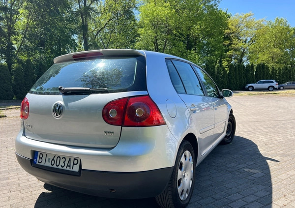 Volkswagen Golf cena 12900 przebieg: 157000, rok produkcji 2006 z Białystok małe 172